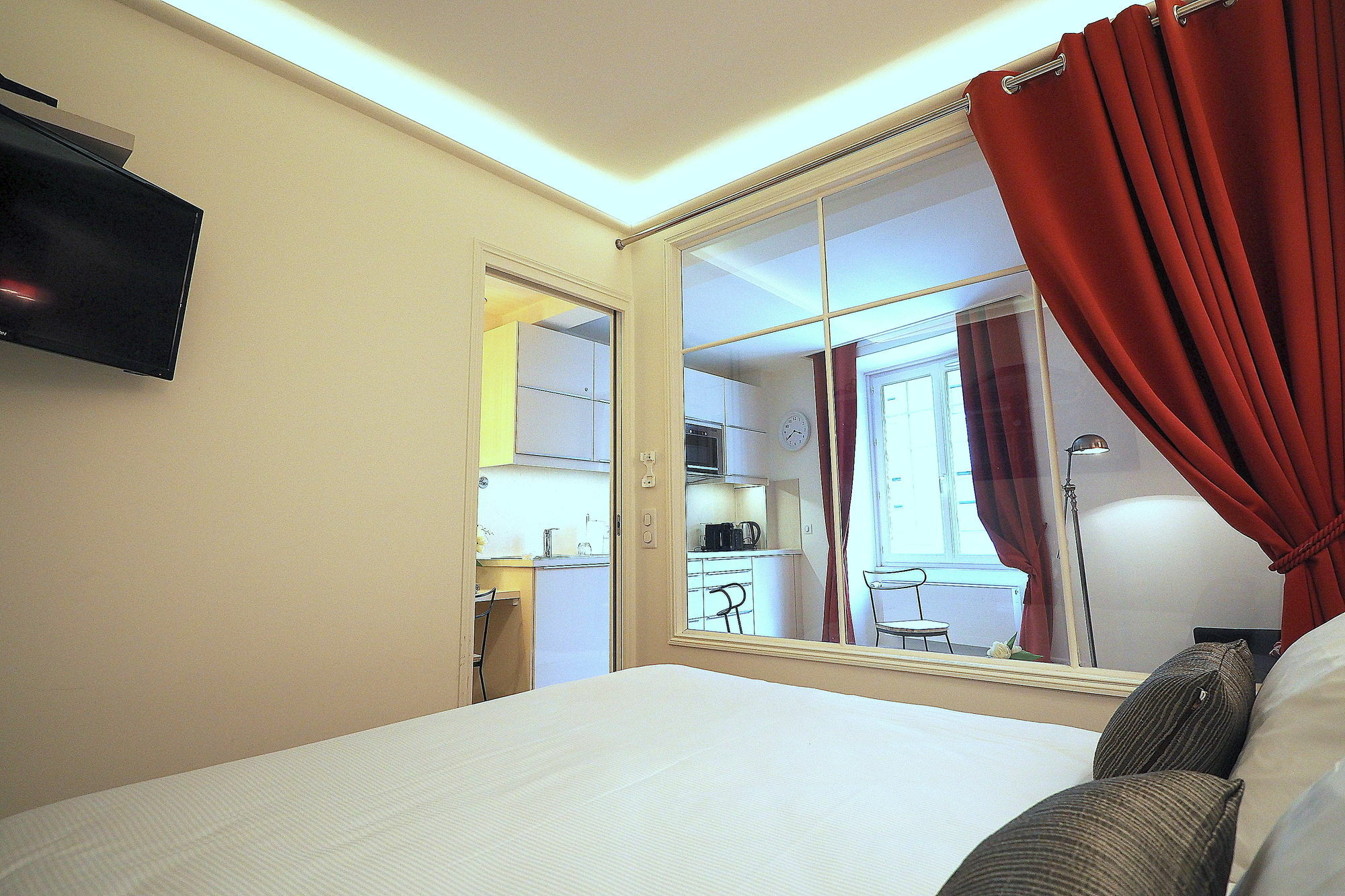 Louvre Opera Design Chicsuites Париж Екстериор снимка