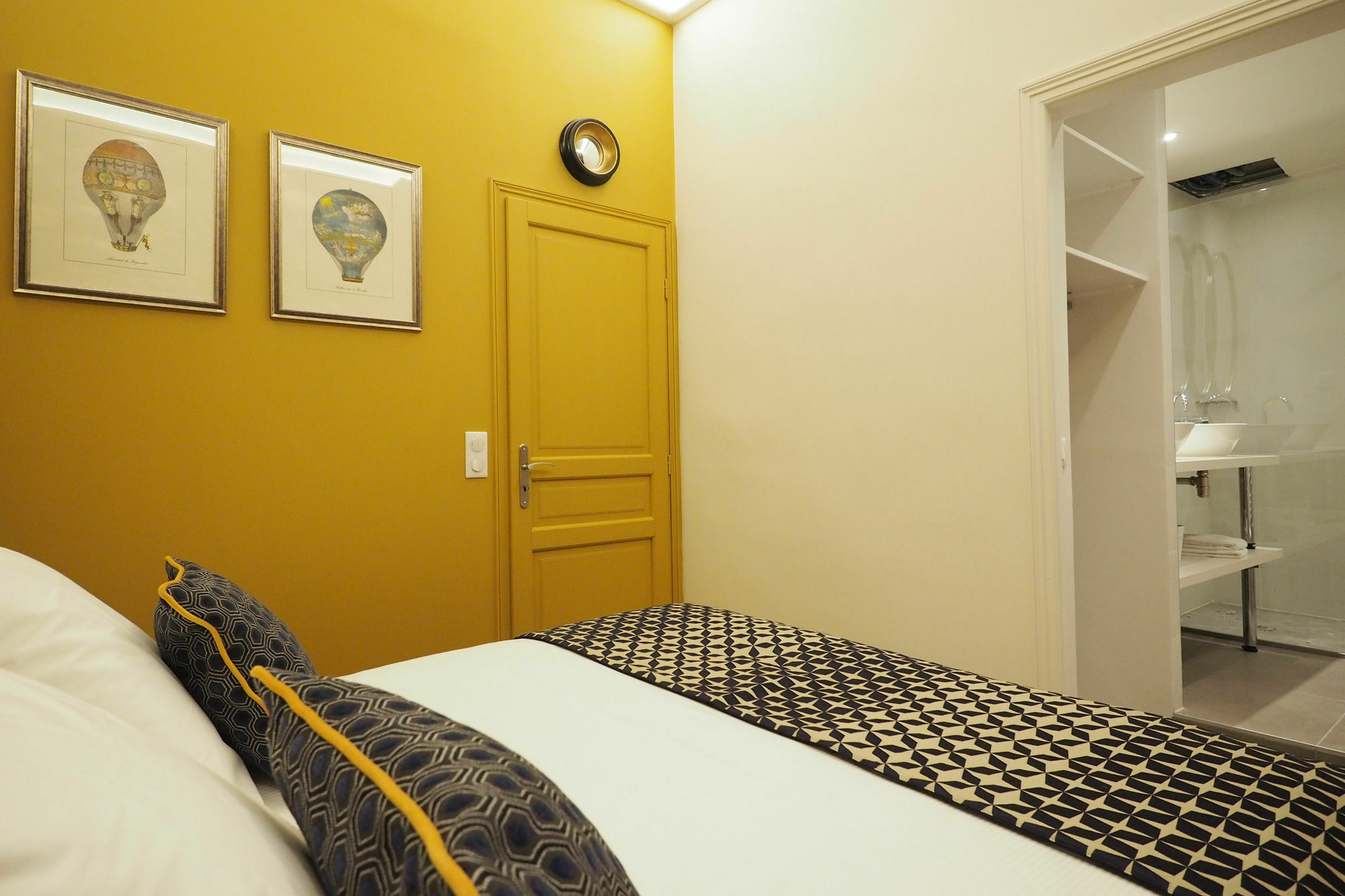 Louvre Opera Design Chicsuites Париж Екстериор снимка